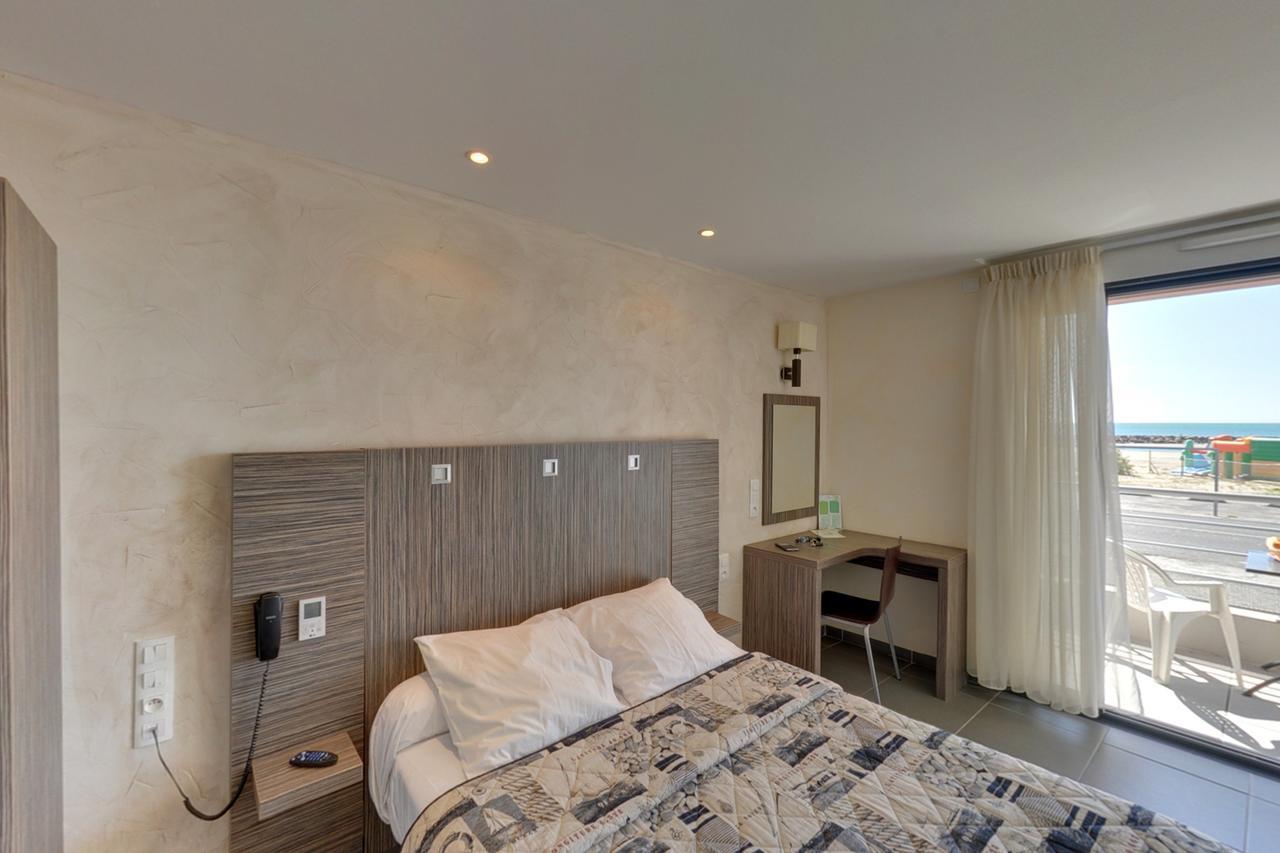 Hotel La Conga セット エクステリア 写真